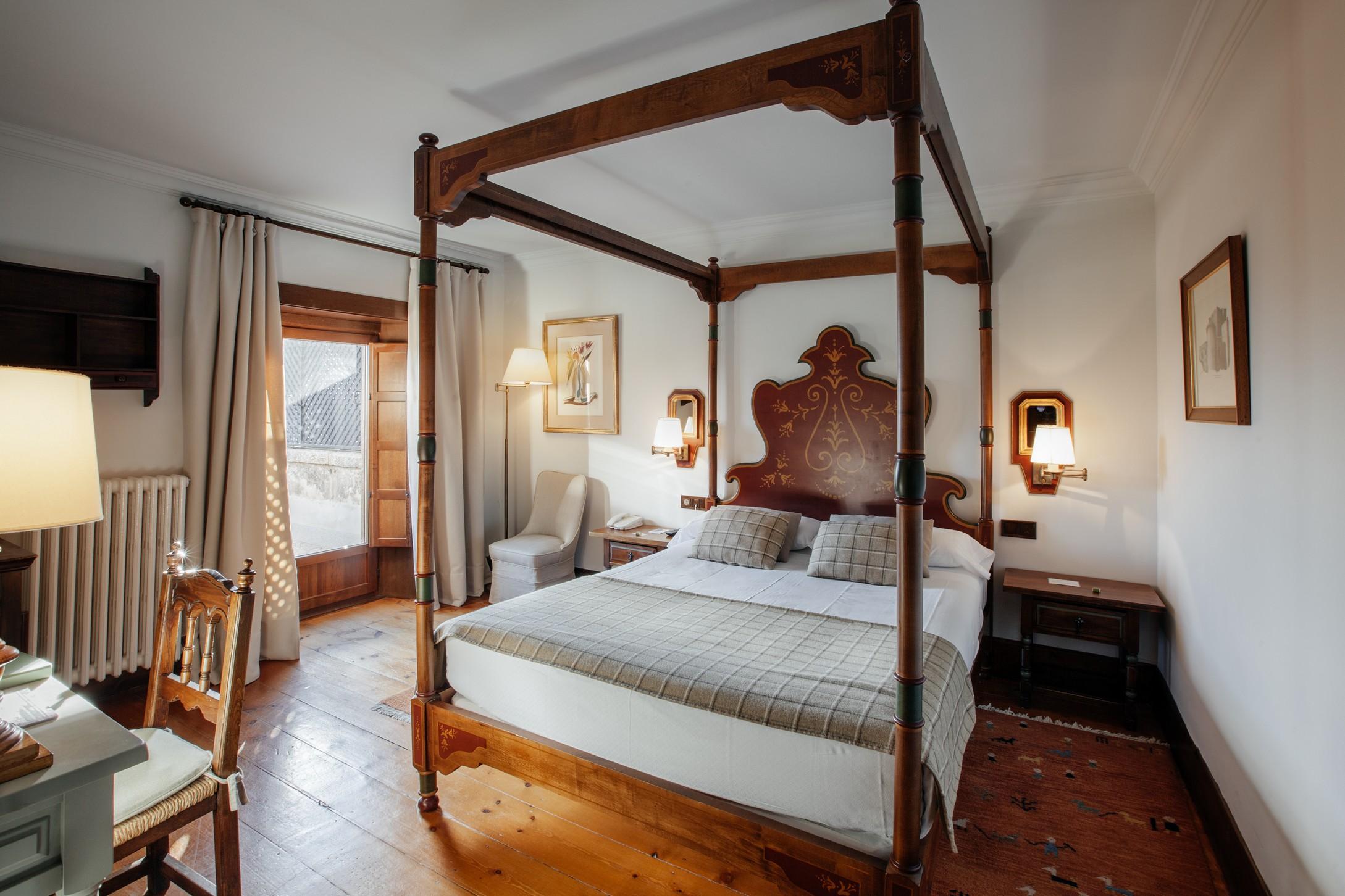 Parador De Gredos Наварредонда-де-Ґредос Екстер'єр фото