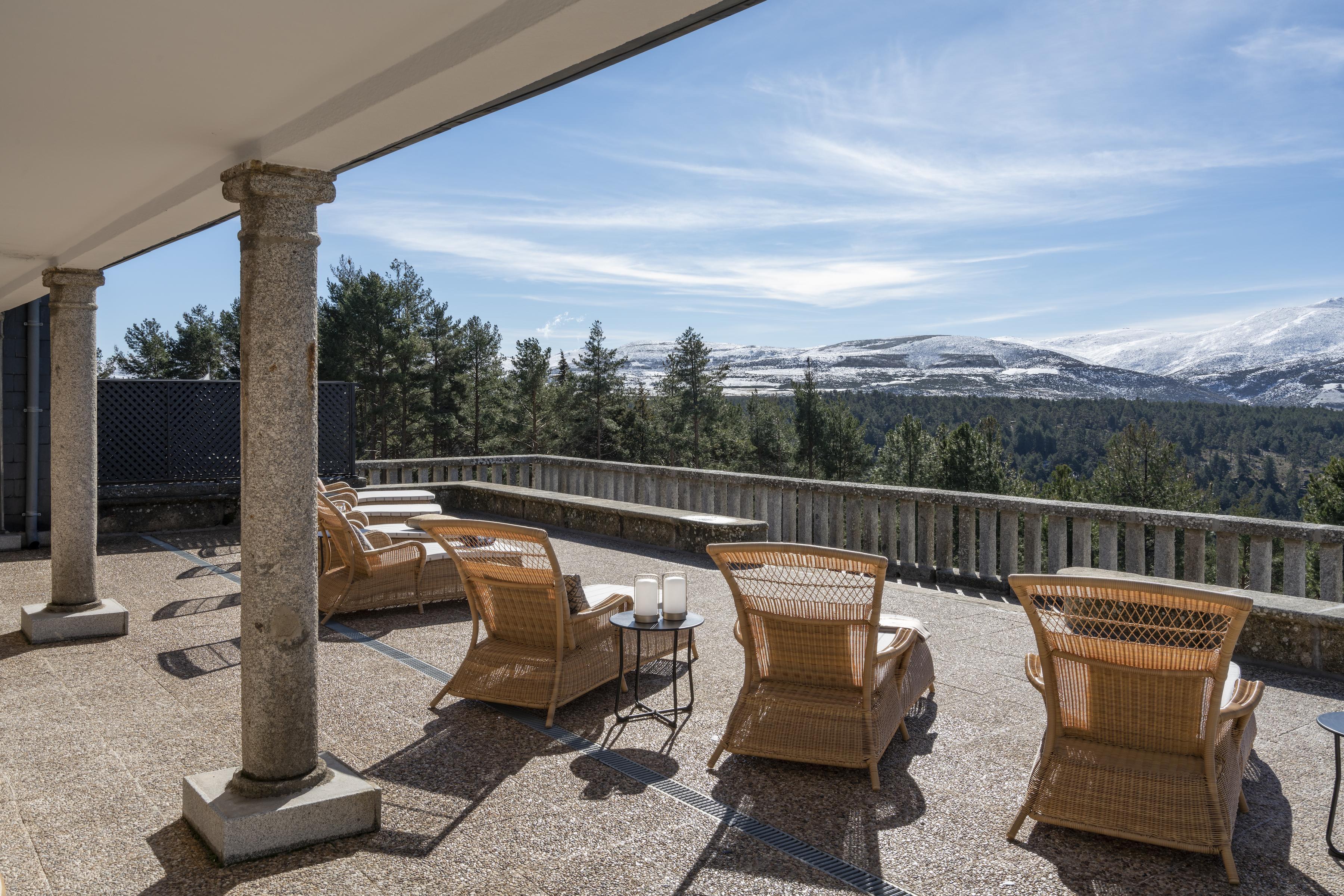Parador De Gredos Наварредонда-де-Ґредос Екстер'єр фото